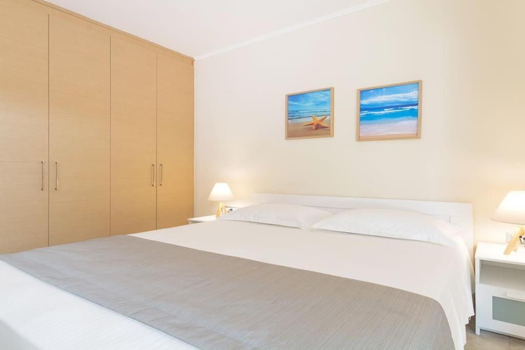 Villa Sea View Ellada, Just 3km From
